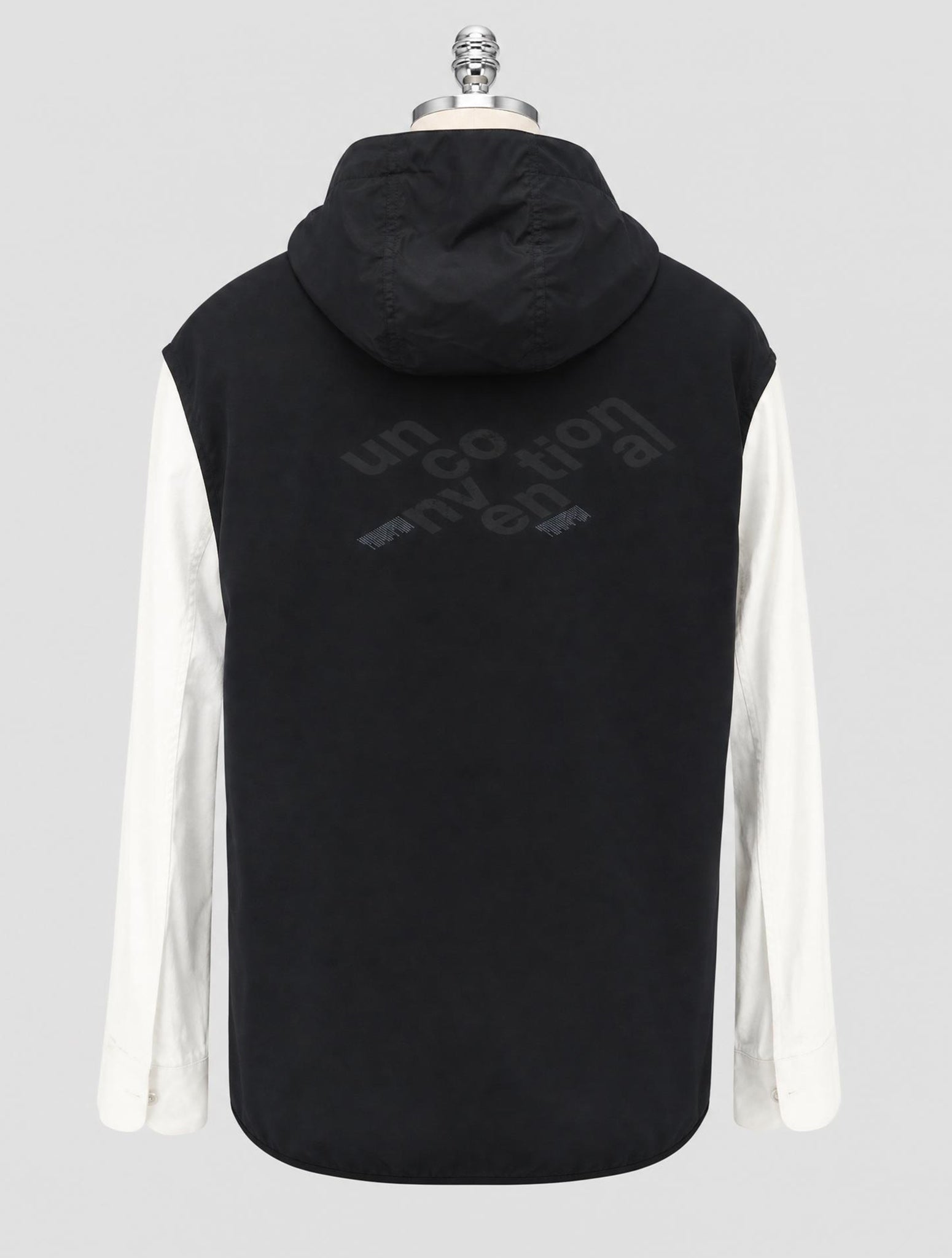 Kiton Knt Black Pa Gilet