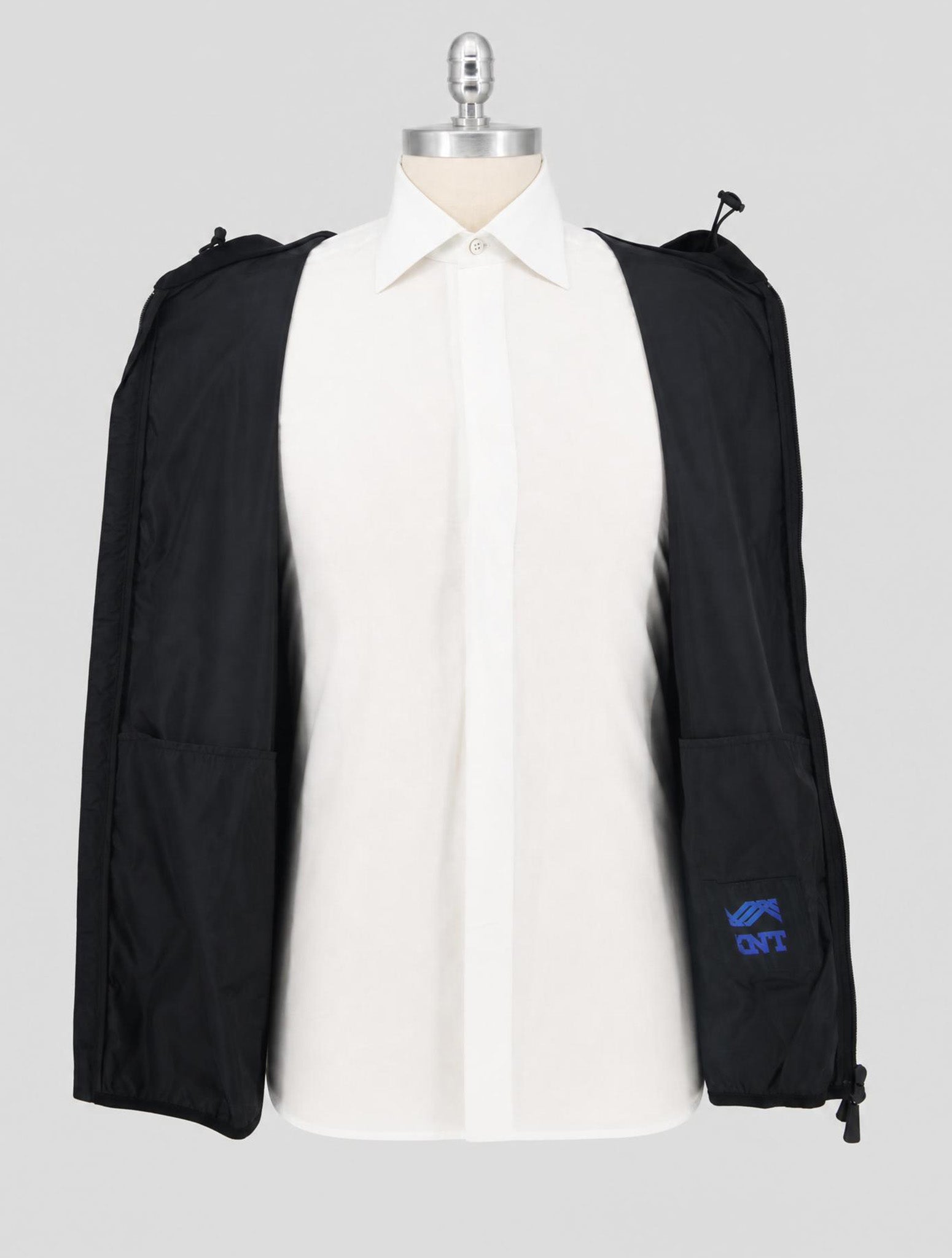 Kiton Knt Black Pa Gilet