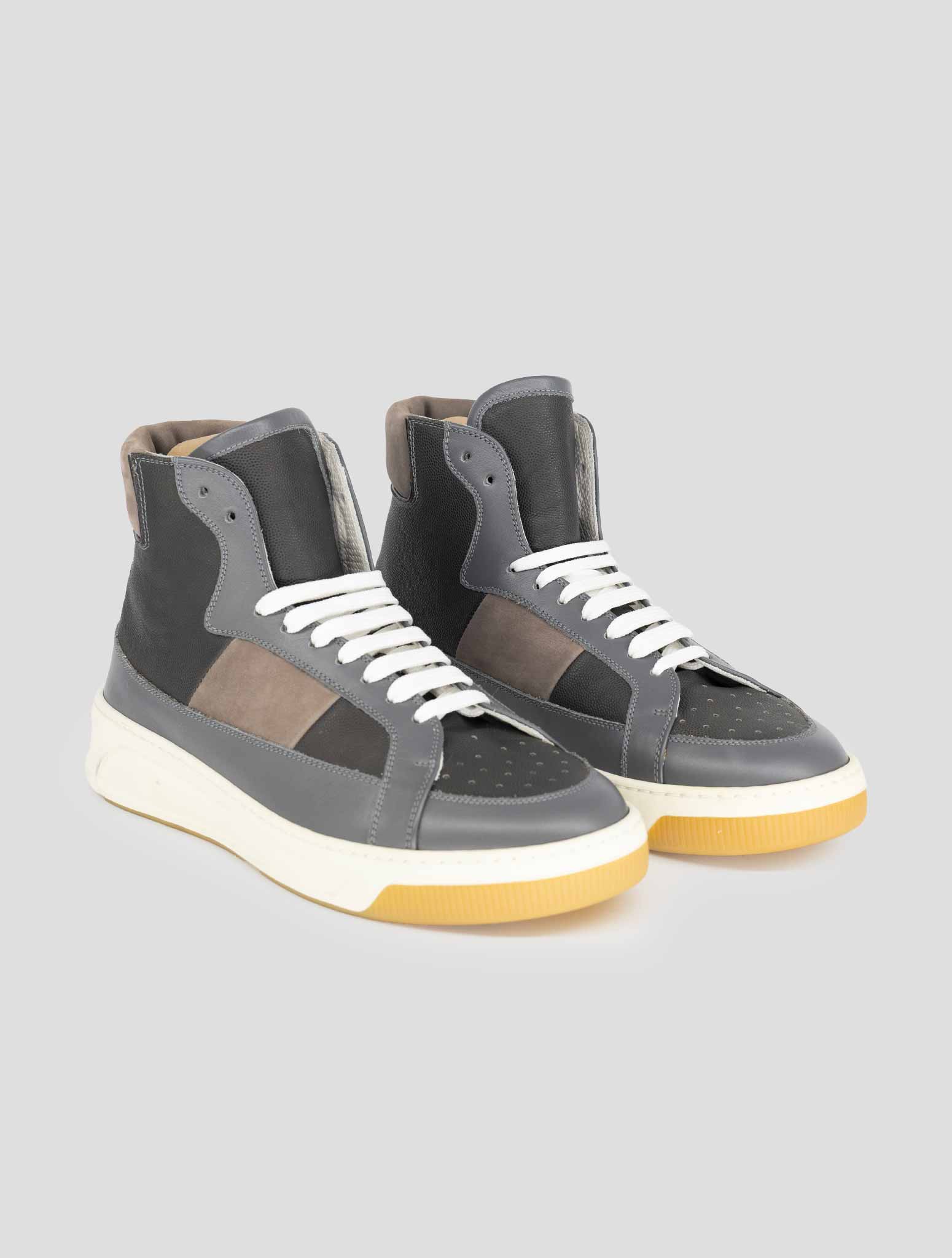 Kiton Beige Gray Leather Boots