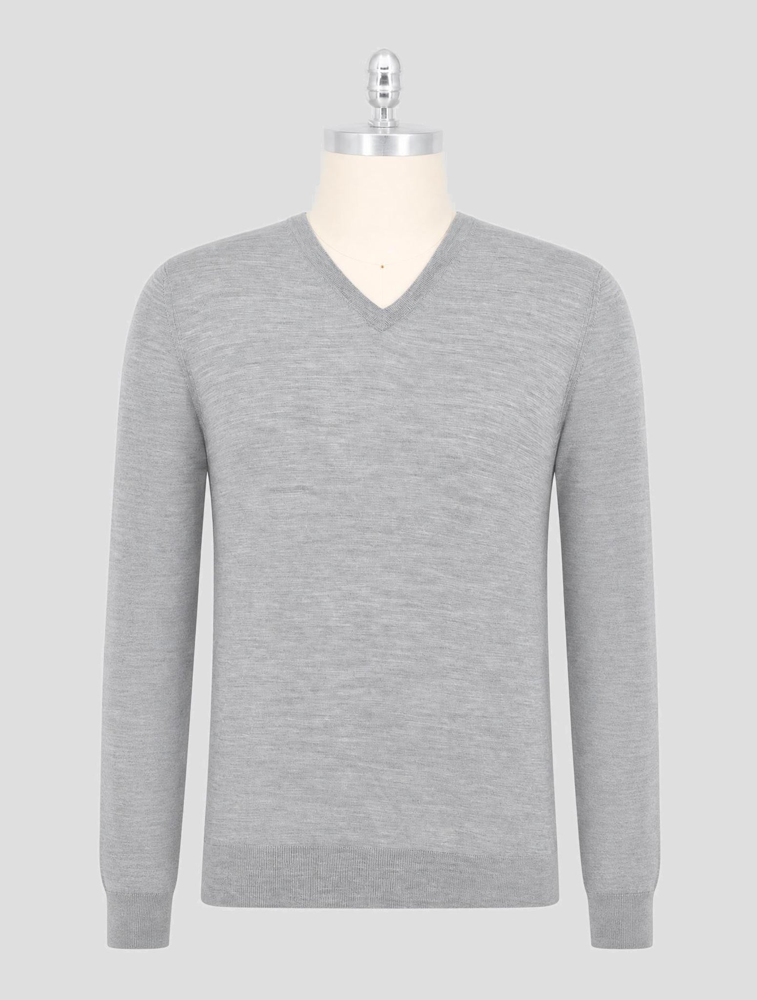 Kiton Gray Wool 14 Micron Sweater V-Neck