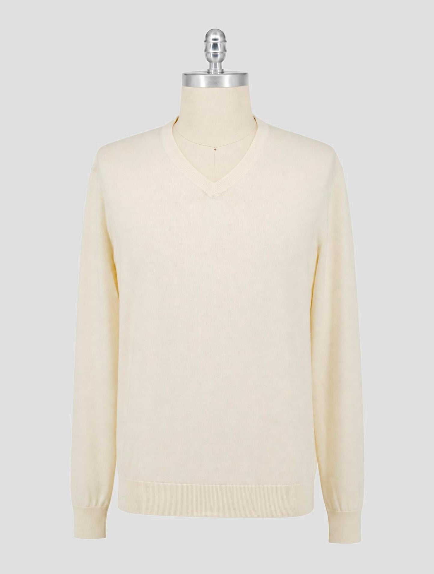 Kiton White Wool 14 Micron Sweater V-Neck