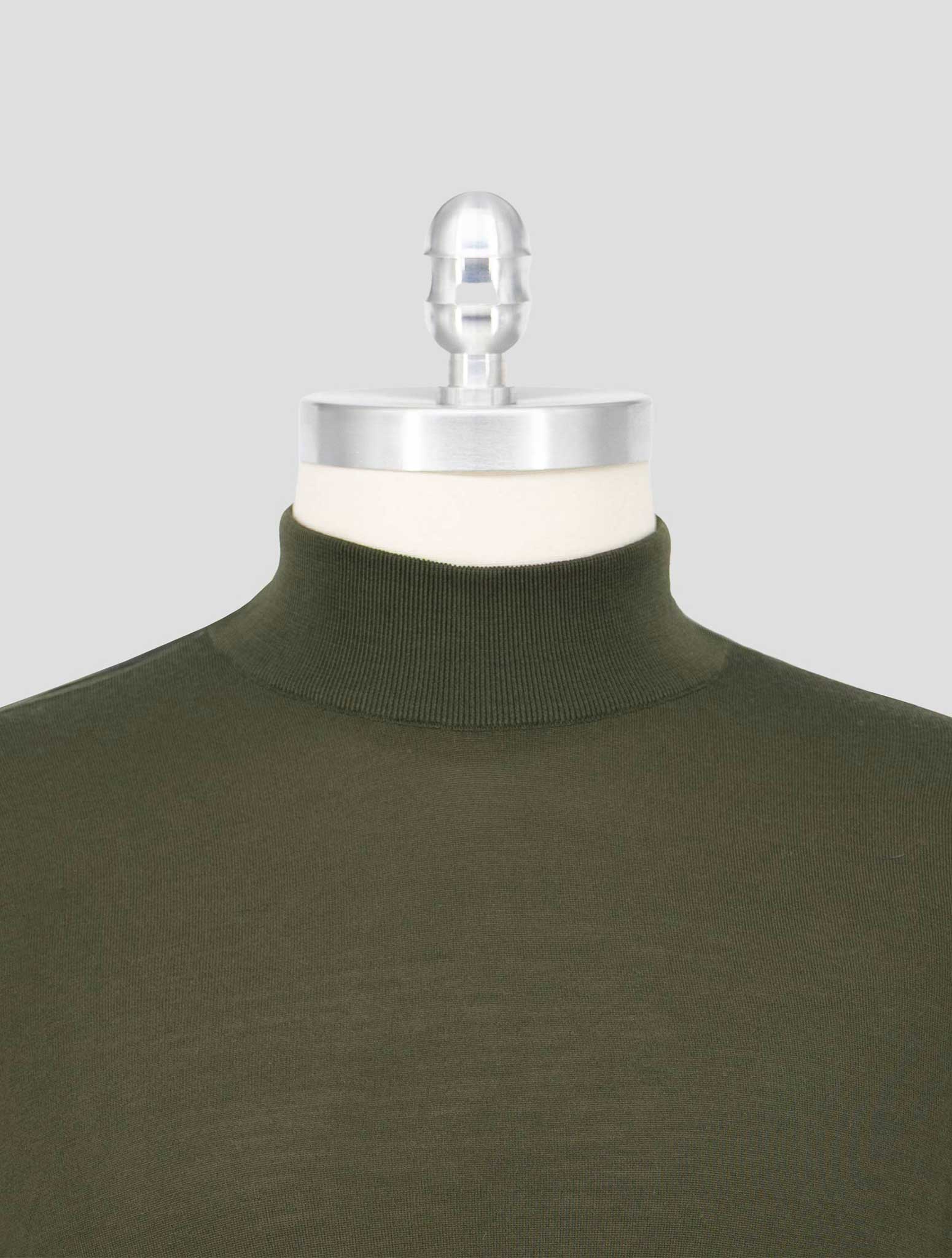 Kiton Green Wool 14 Micron Sweater V-Neck